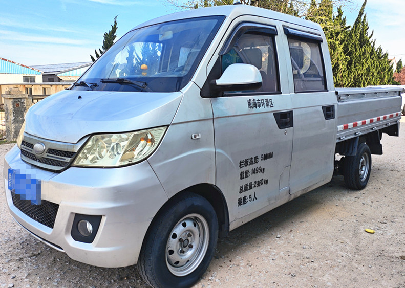 2018年雙排汽油2米6斗小貨車