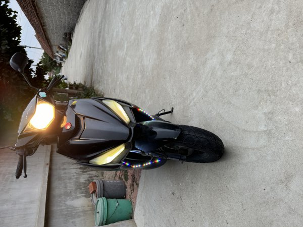 出售自騎一手踏板摩托車