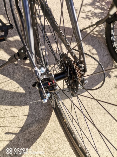 山地变速自行车