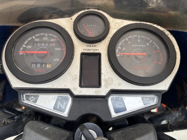 賣**豪爵鈴木鉆豹 125 嘎嘎新