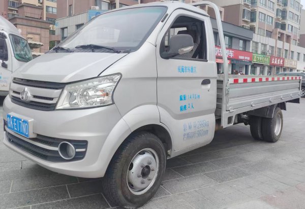 2022年国六3.4米后斗货车