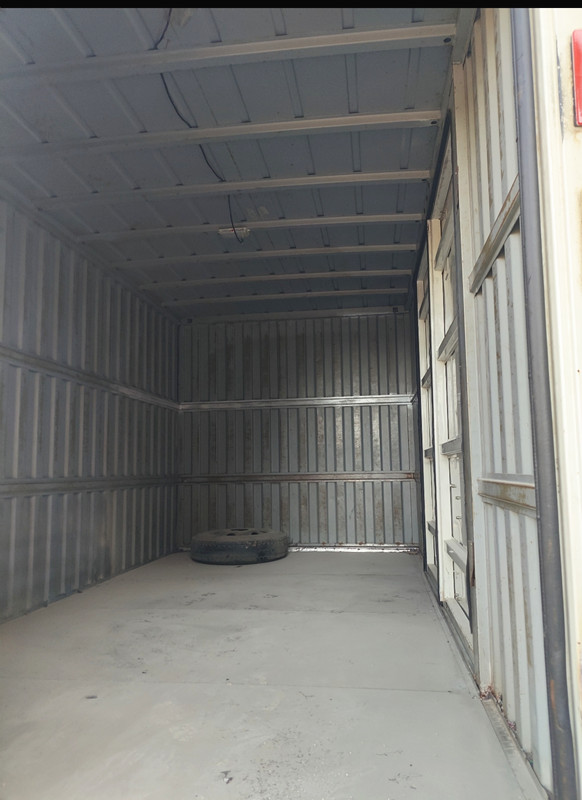 近2020年江铃四米二宽体厢货