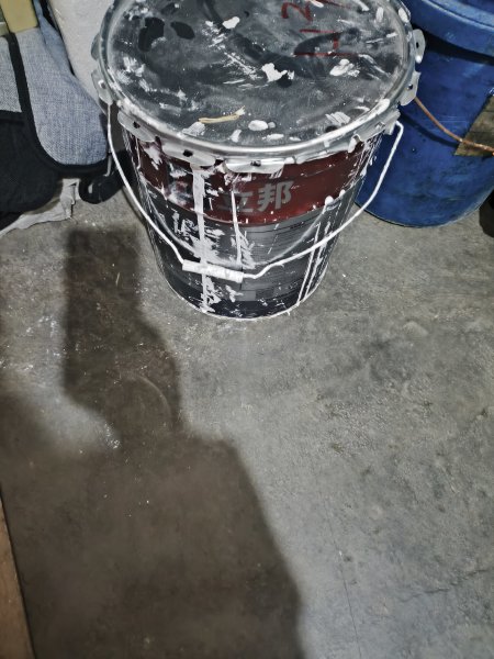 乳胶漆低价转让