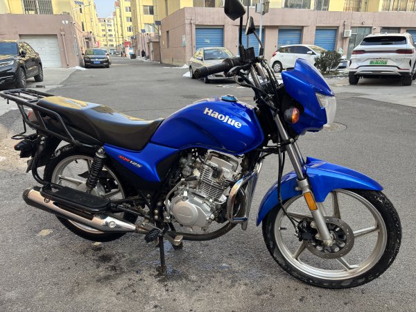 卖闲置崭新豪爵摩托车手续齐全必须过户