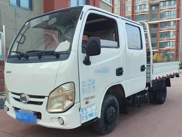 南京依维柯双排座柴油2米7斗货车