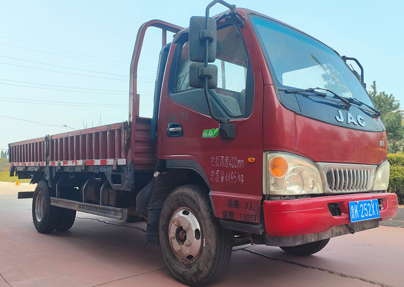 2018年国五江淮四米二平板