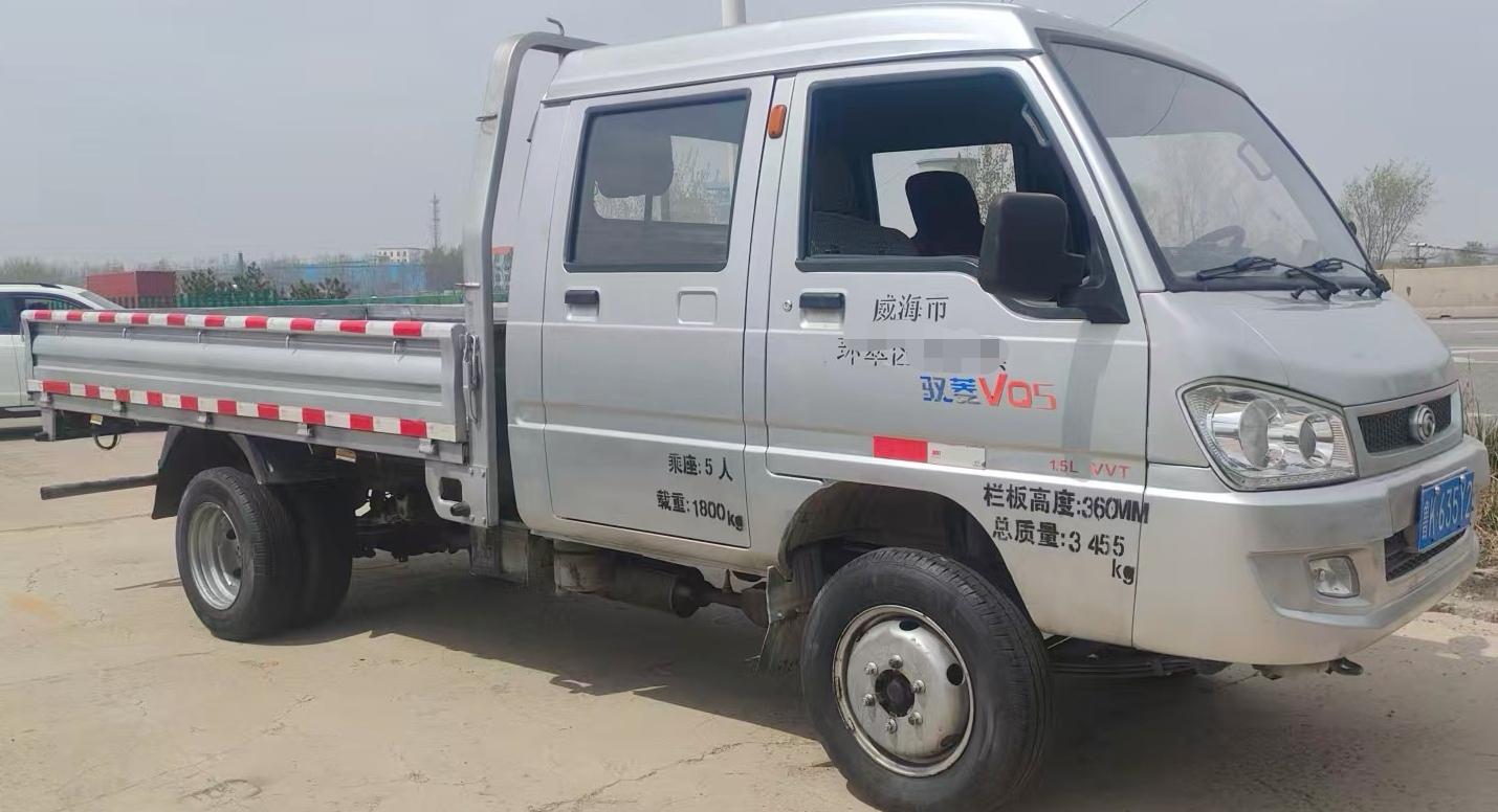 3米1大双排福田国五货车