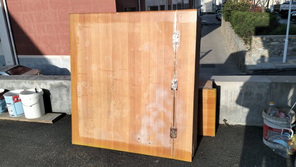 黎明中区有旧双人床