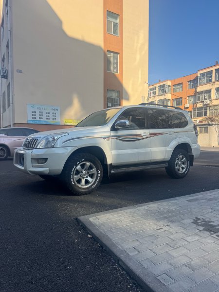 出售霸道2700