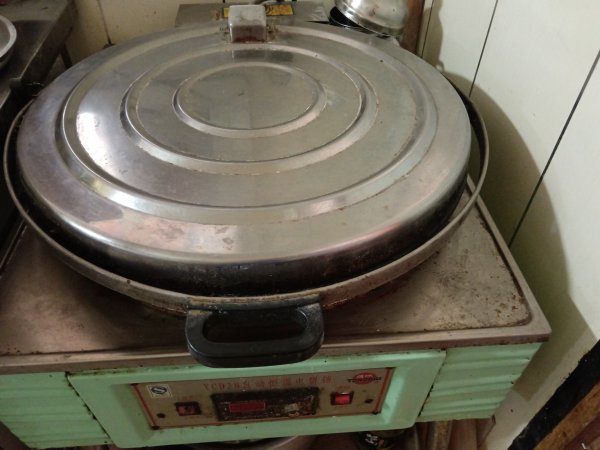 电饼铛 消毒柜 暖瓶 水壶等