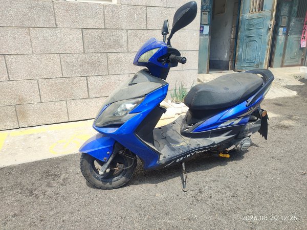 125踏板摩托车低价出